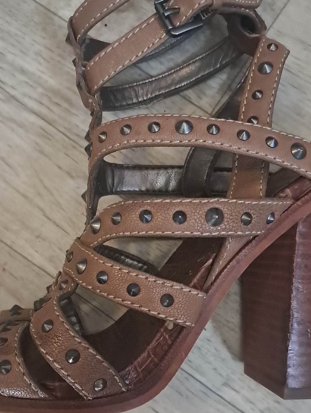 Sam Edelman Keith Croc Studded Cage Heels Boho Neutral Minimalist - Picture 5 of 8